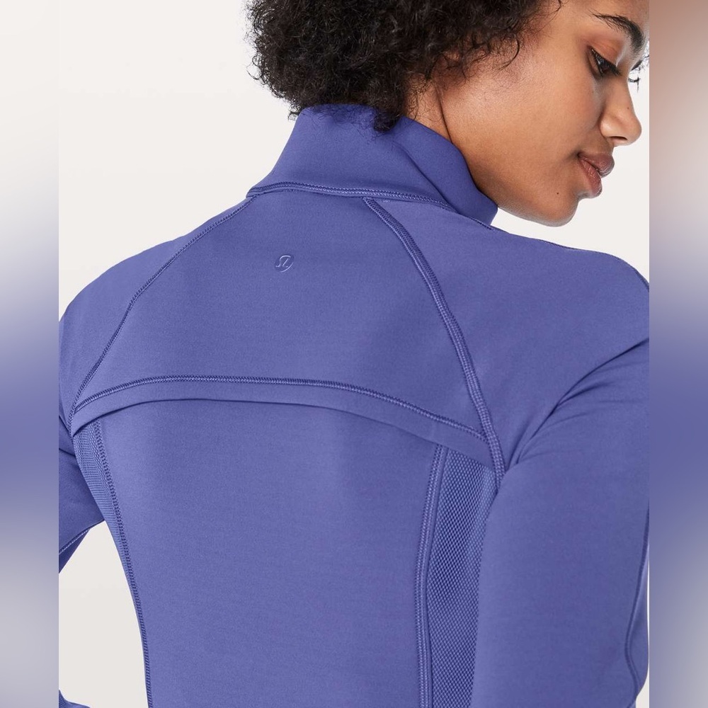 Lululemon Front & Centre Jacket
Stony Grape size 4